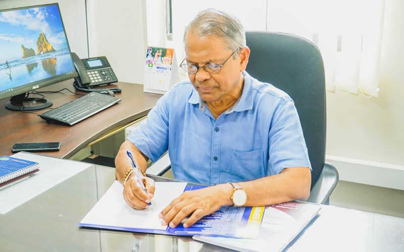 Newly Appointed Dean Faculty of Graduate Studies Professor Asanga ...